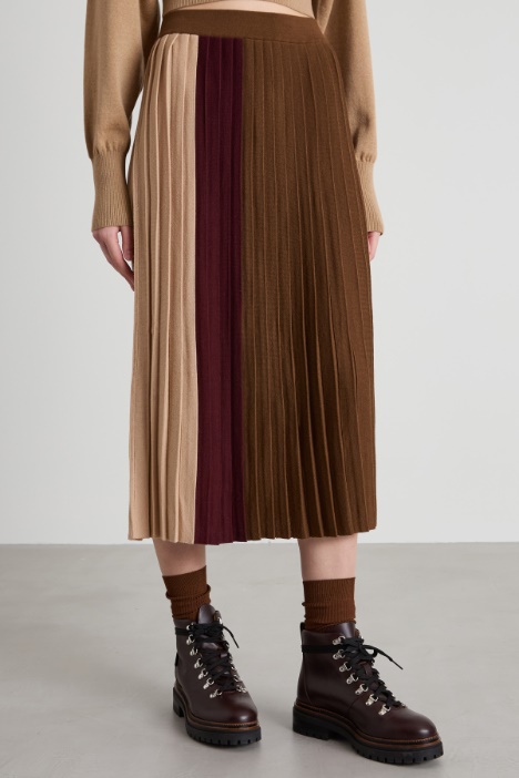 Falda plisada de punto