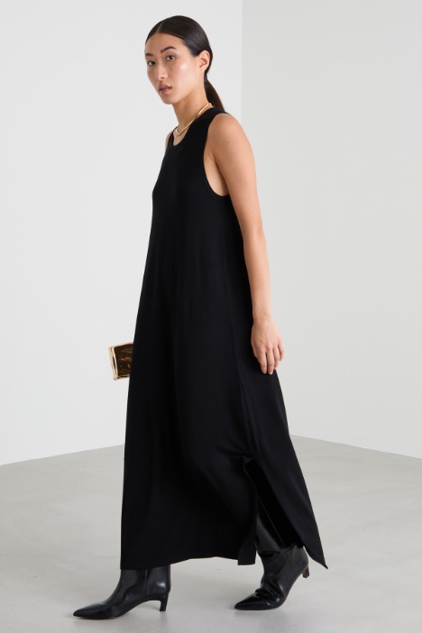 Sleeveless knit dress Intrend