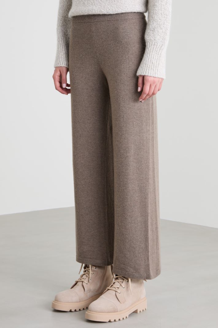 Pantaloni morbido in maglia Intrend - 2