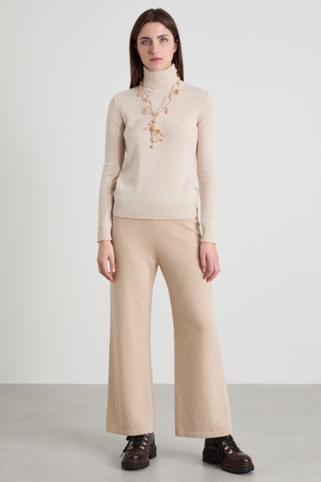 Wide-fit knit fabric trousers Intrend