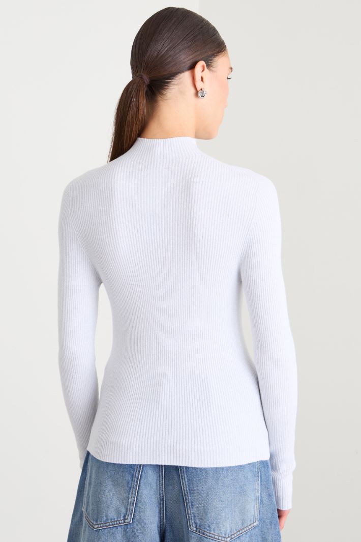 Keyhole turtleneck sweater Intrend - 2