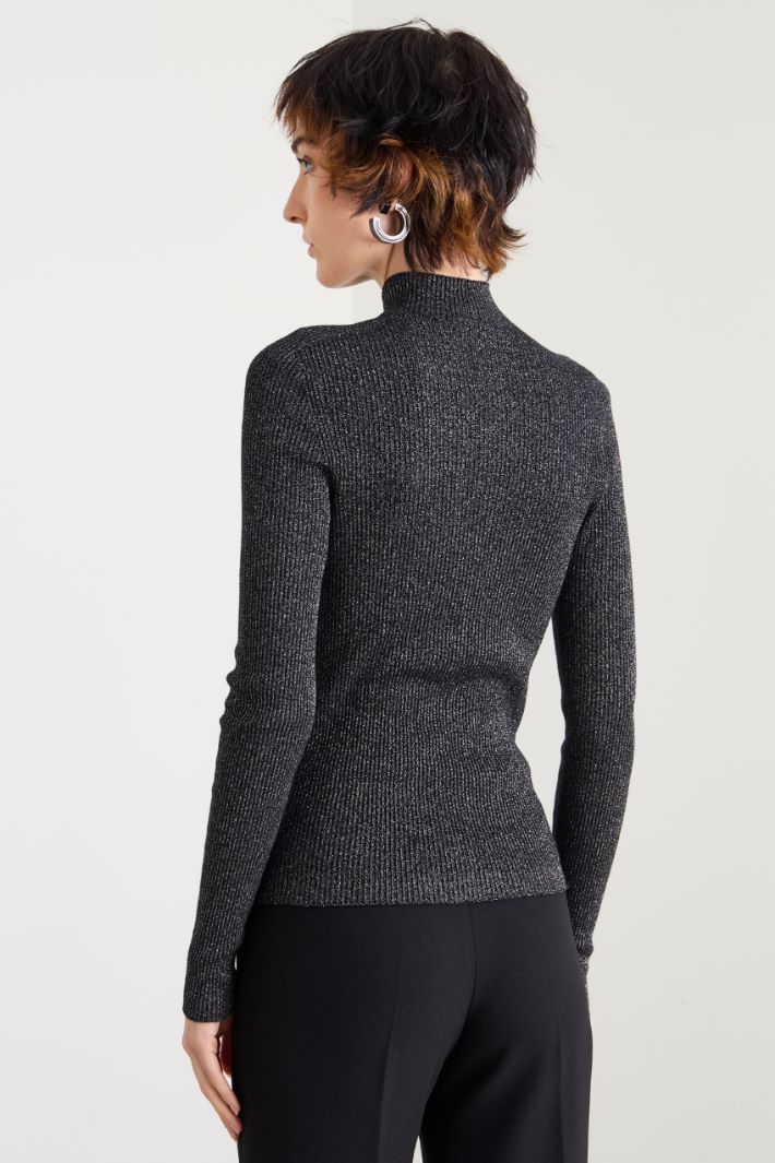 Keyhole turtleneck sweater Intrend - 2