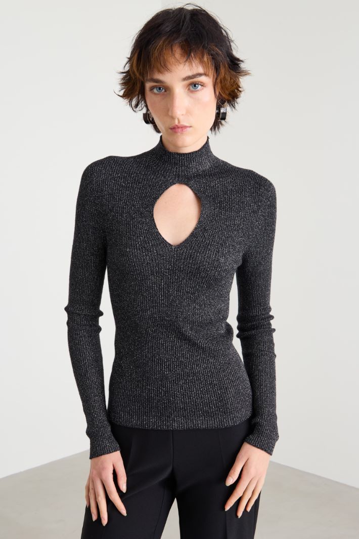Keyhole turtleneck sweater Intrend