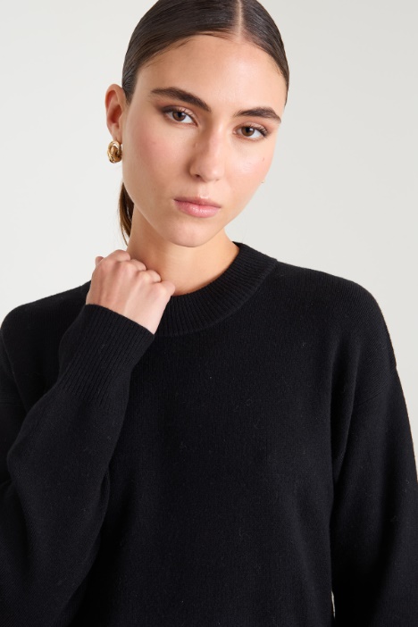 Maglia girocollo in viscosa