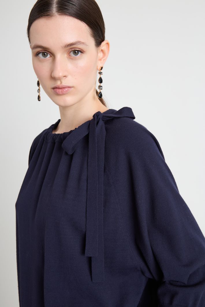Drawstring sweater Intrend - 4