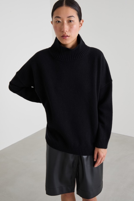 High neck wool sweater Intrend