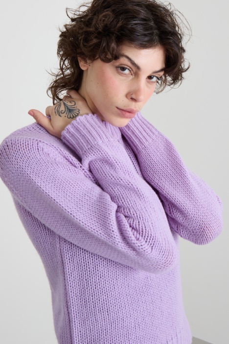 Maglia girocollo in cashmere