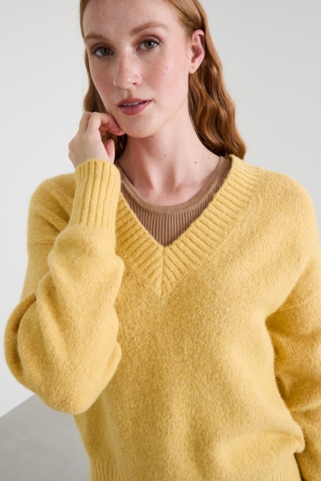 Maglia a V in alpaca e cotone