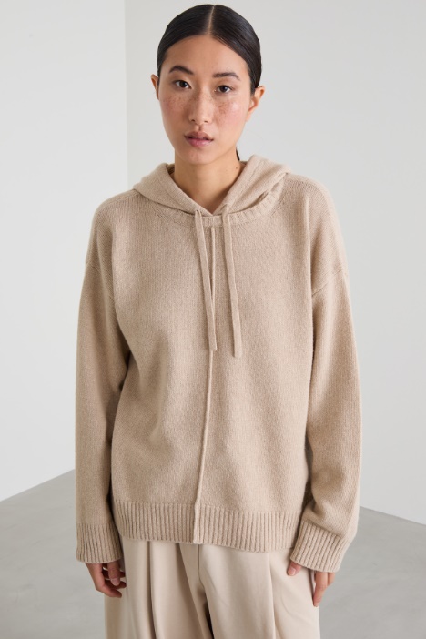 Knitted hoodie Intrend