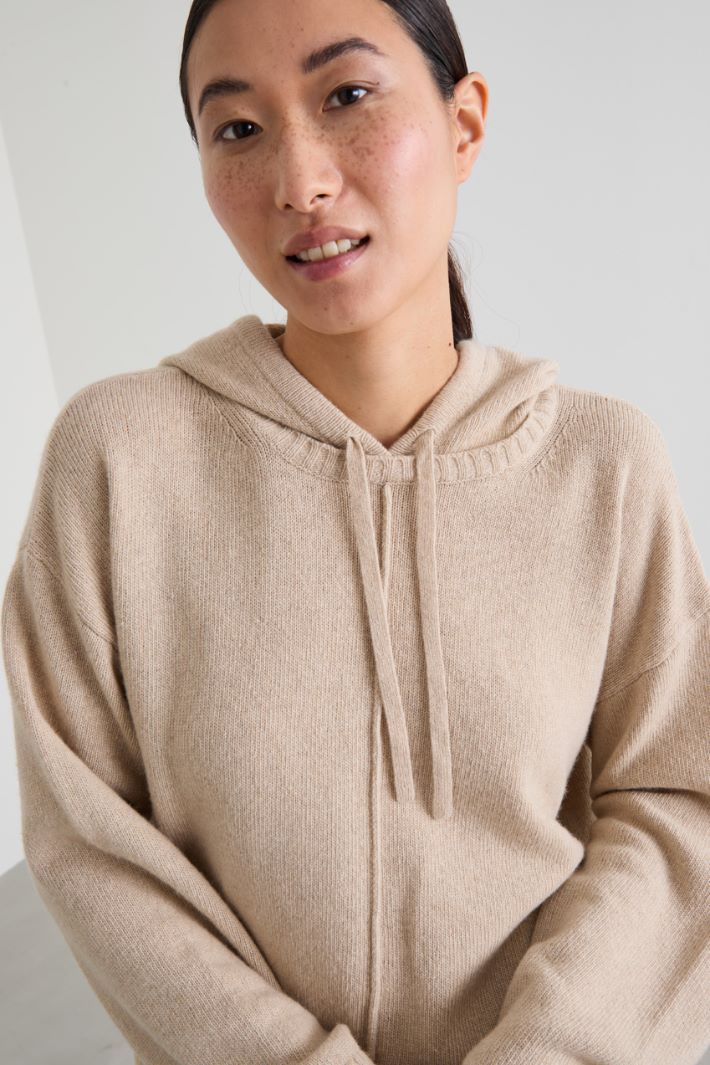Maglia con cappuccio Intrend - 4