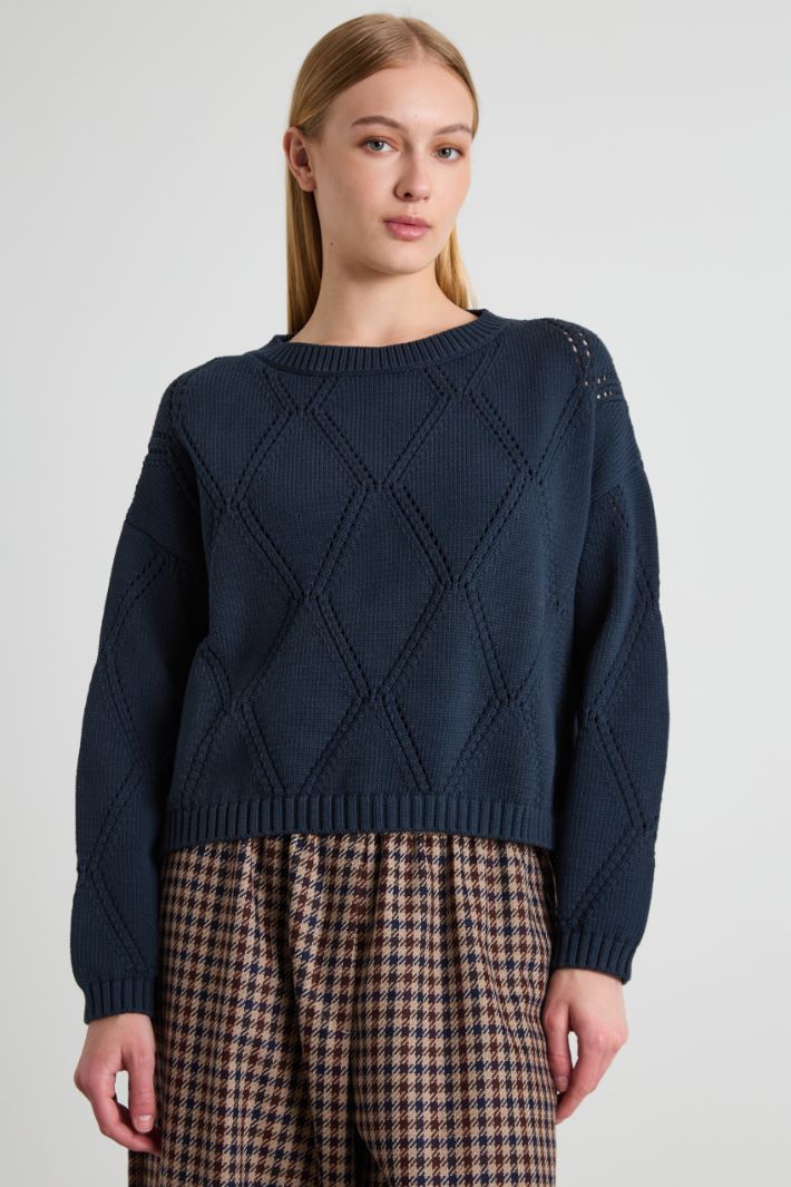 Openwork diamond-knit sweater Intrend