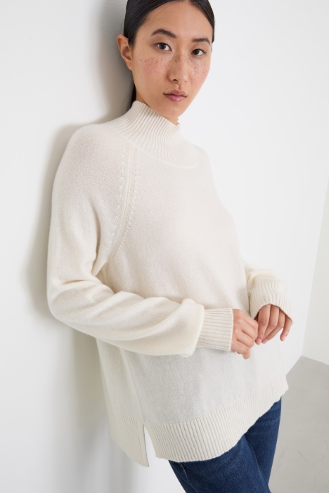 Maglia a collo alto in cashmere