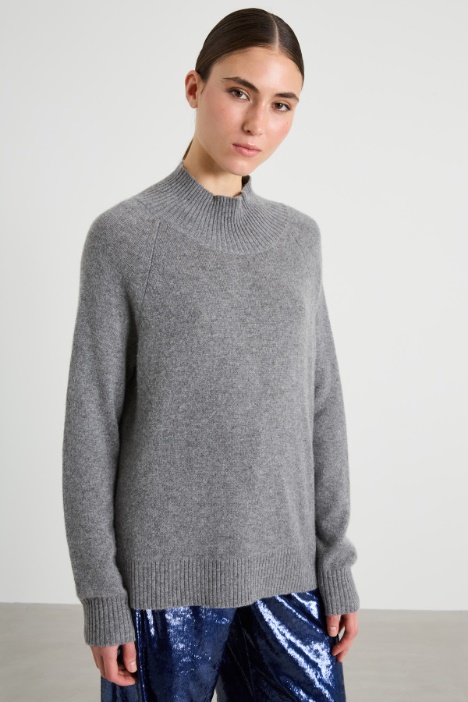 Cashmere yarn polo-neck sweater Intrend