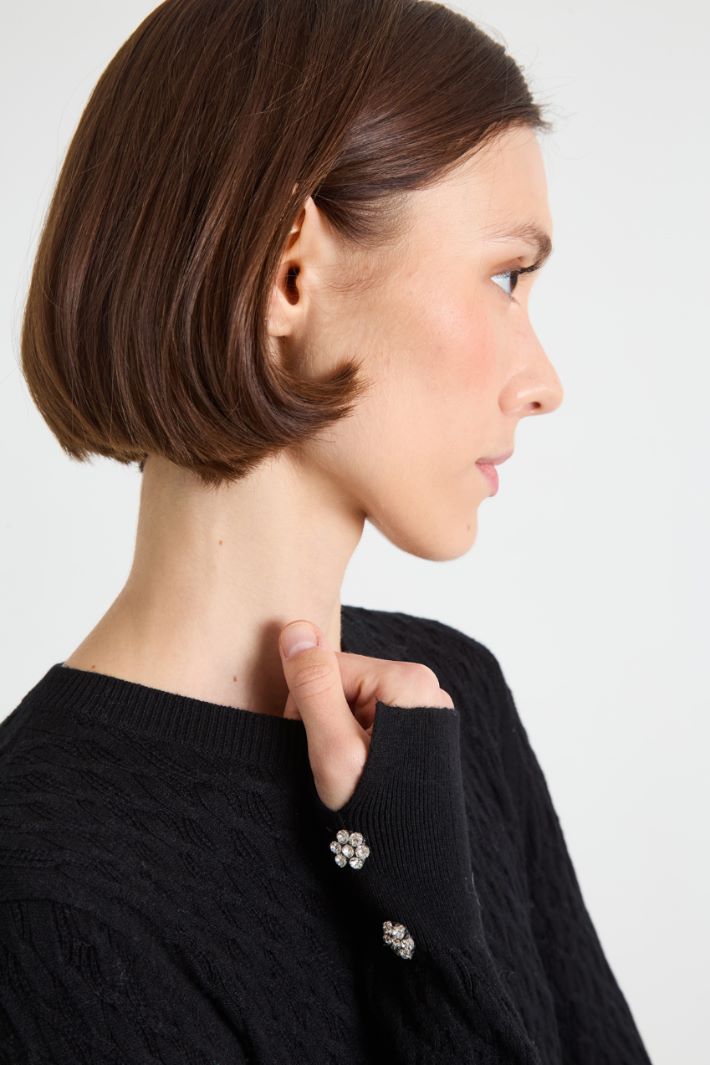 Sweater with jewel appliqués Intrend - 4