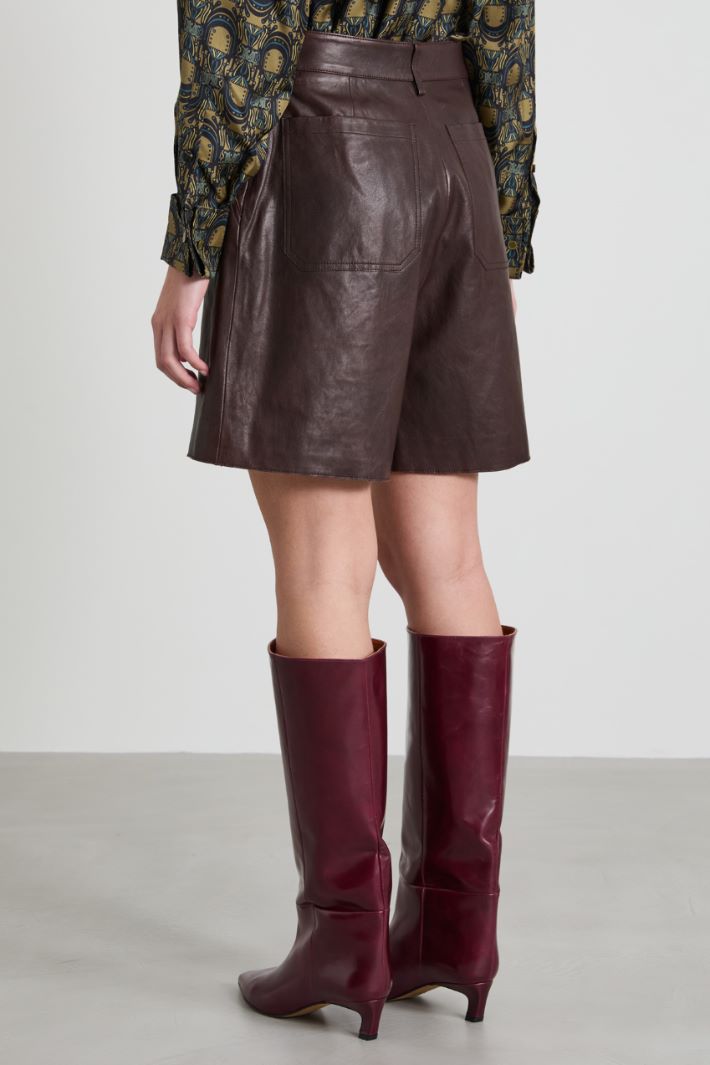 Nappa leather Bermuda shorts Intrend - 3