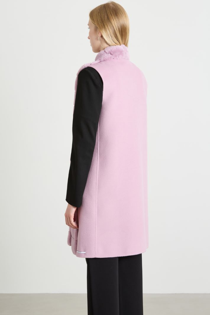 Gilet with peluche-effect inserts Intrend - 2