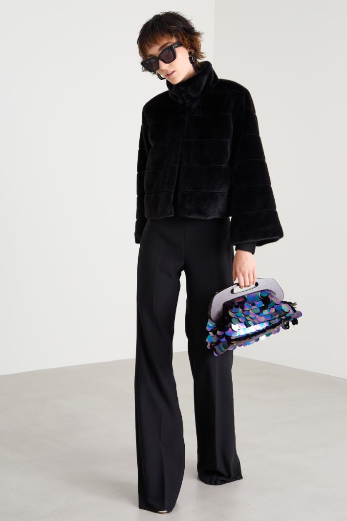 Faux fur jacket Intrend