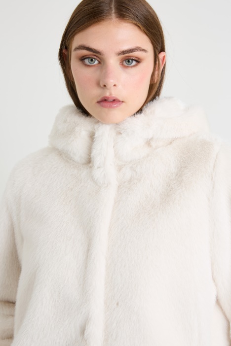 Giacca effetto pelliccia