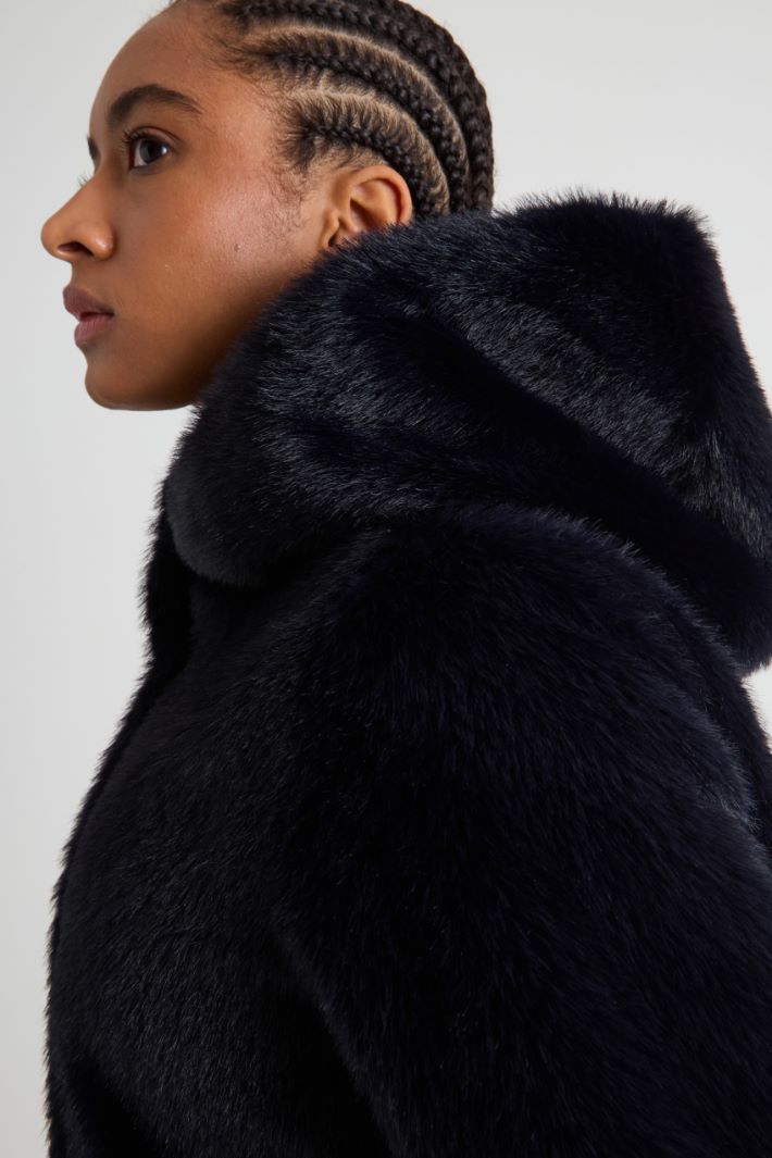 Fur-effect jacket Intrend - 4