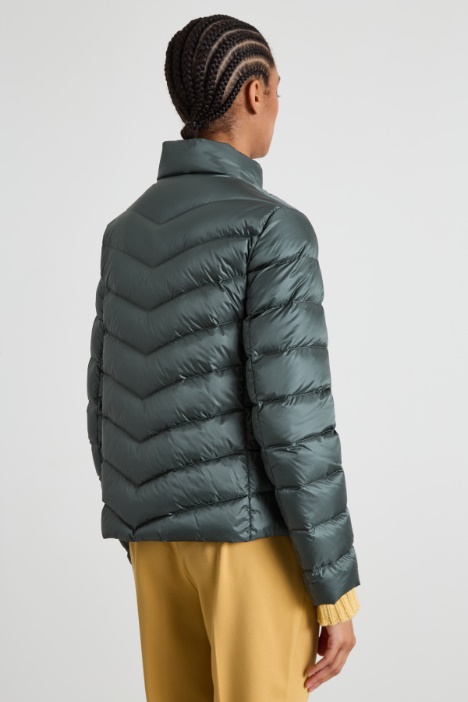 Chaqueta acolchada acampanada