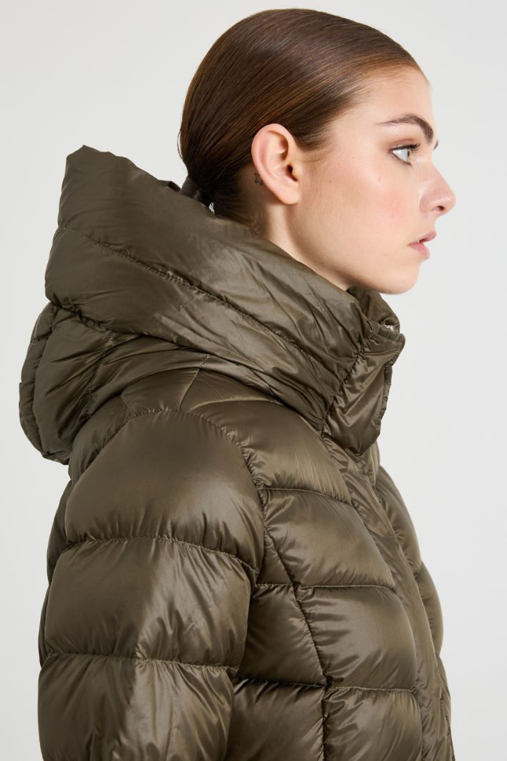 Long slim-fit down jacket Intrend - 4