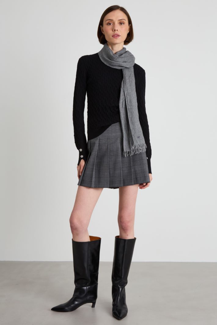 Viscose and cashmere shawl Intrend