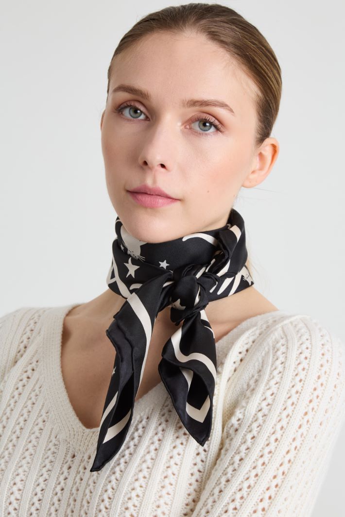 Printed silk foulard Intrend - 2