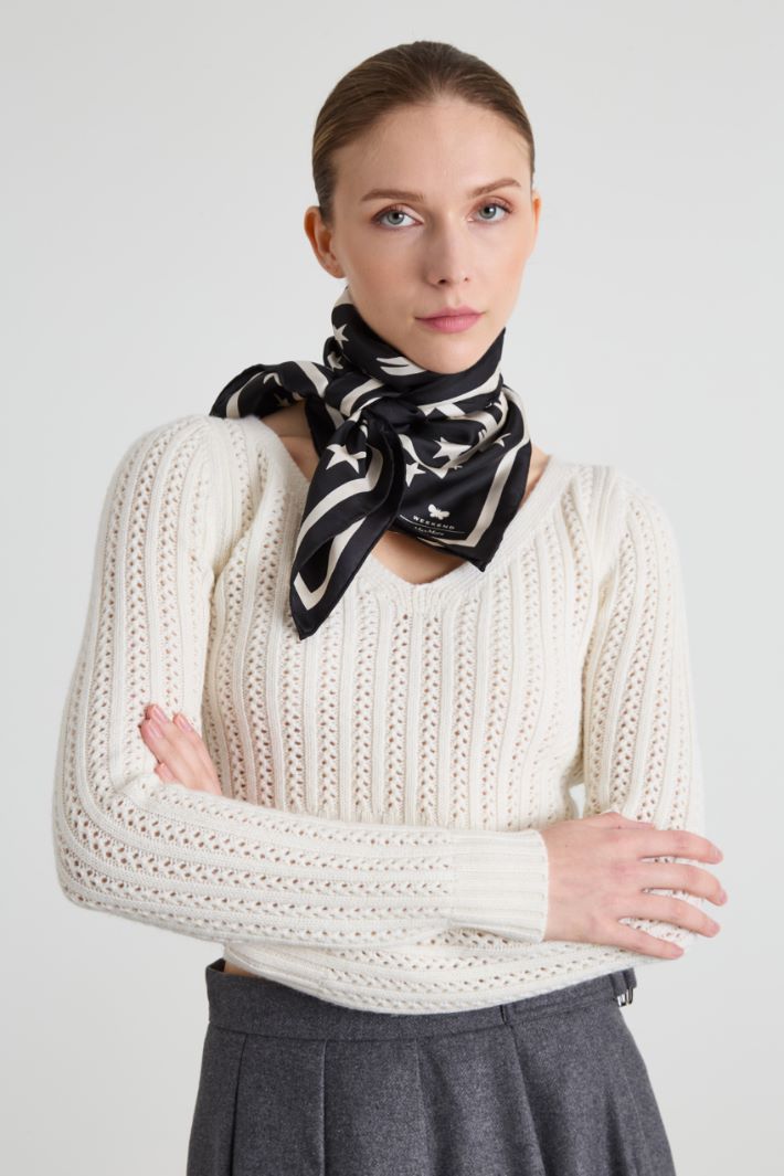 Printed silk foulard Intrend