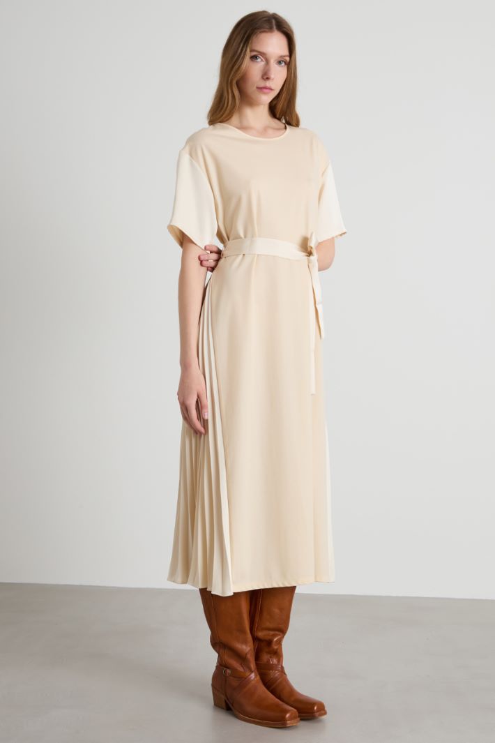 Dress with satin inserts Intrend - 2