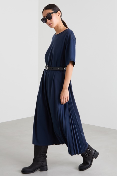 Vestido con inserciones de raso Intrend