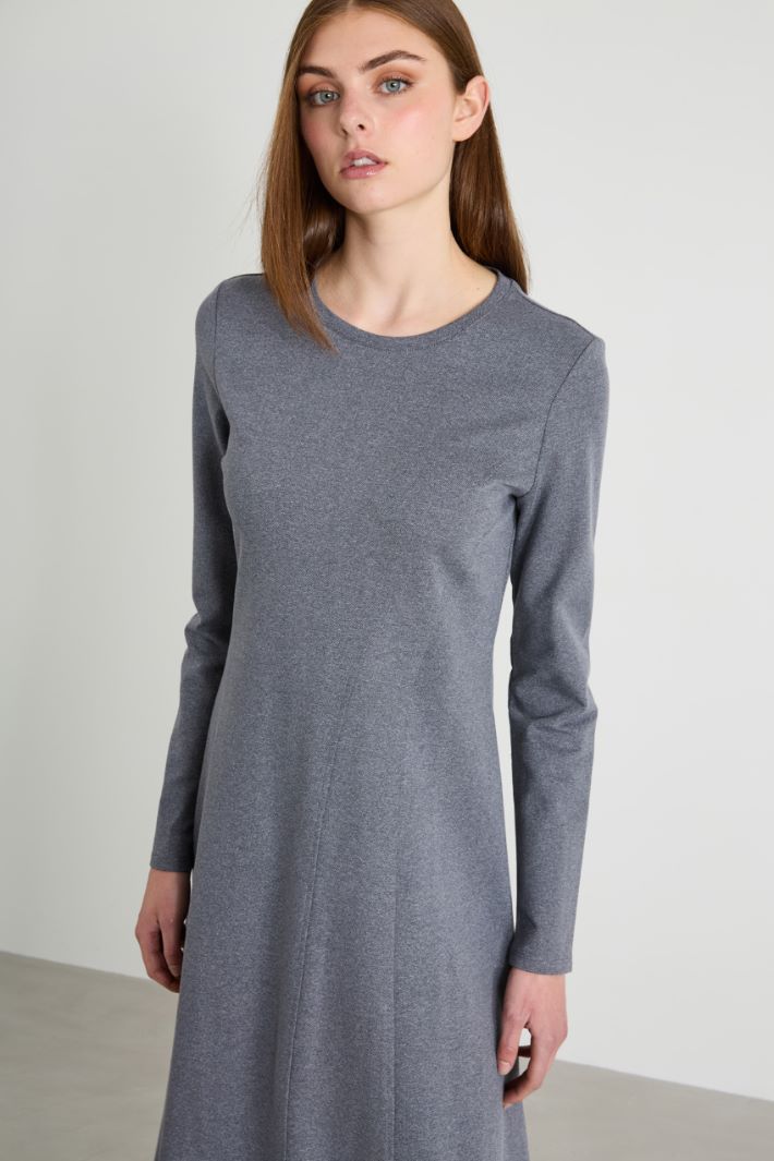 Flared jersey dress Intrend - 4
