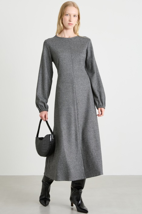 Flowing jacquard jersey dress Intrend