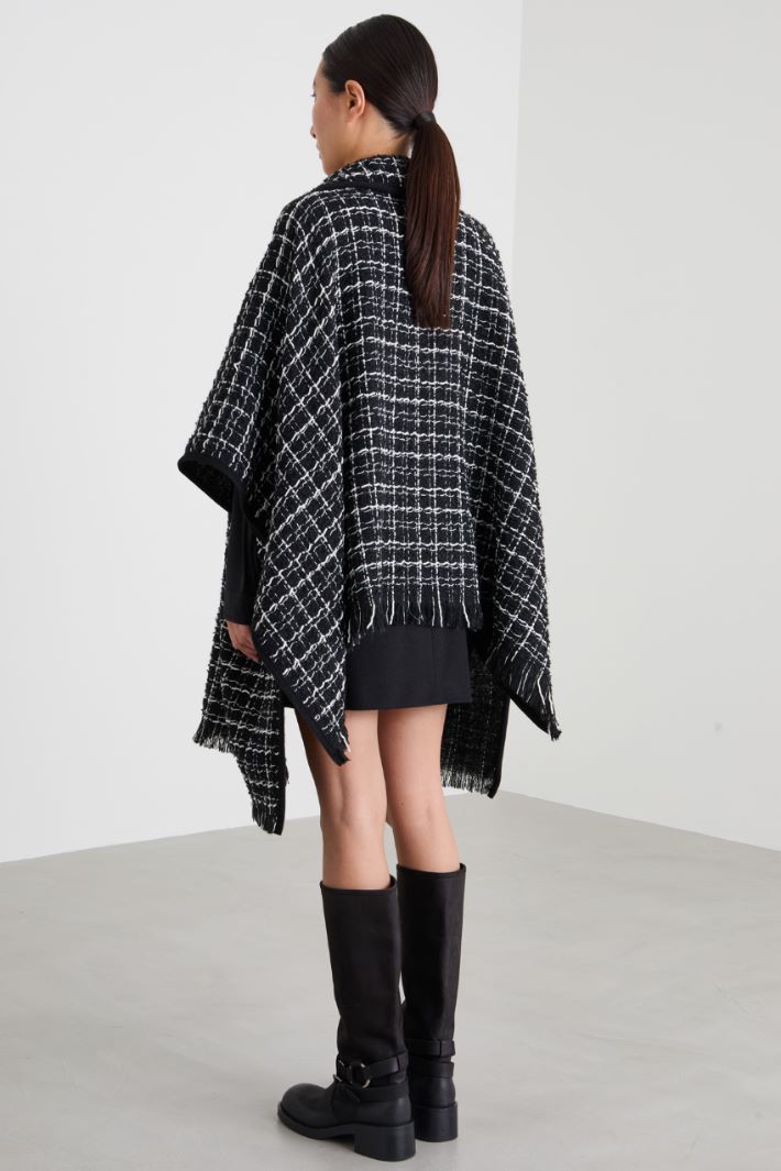 Bouclé poncho Intrend - 4
