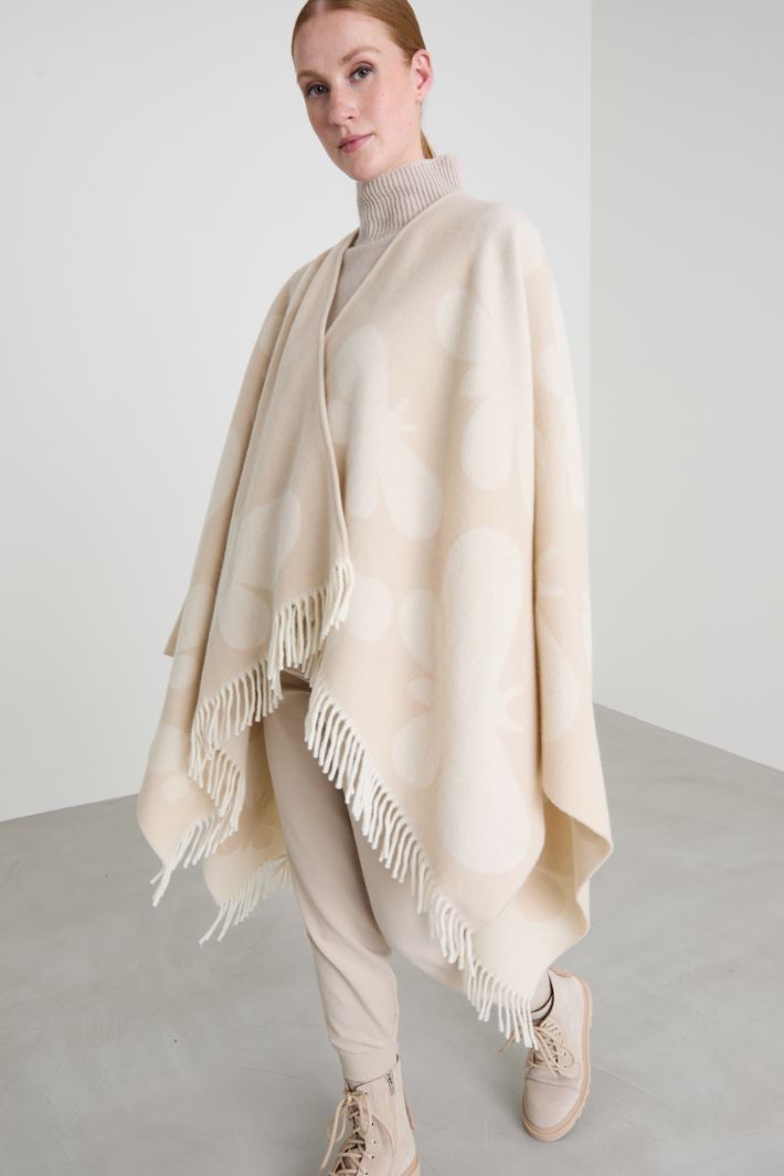 Jacquard wool poncho Intrend - 4