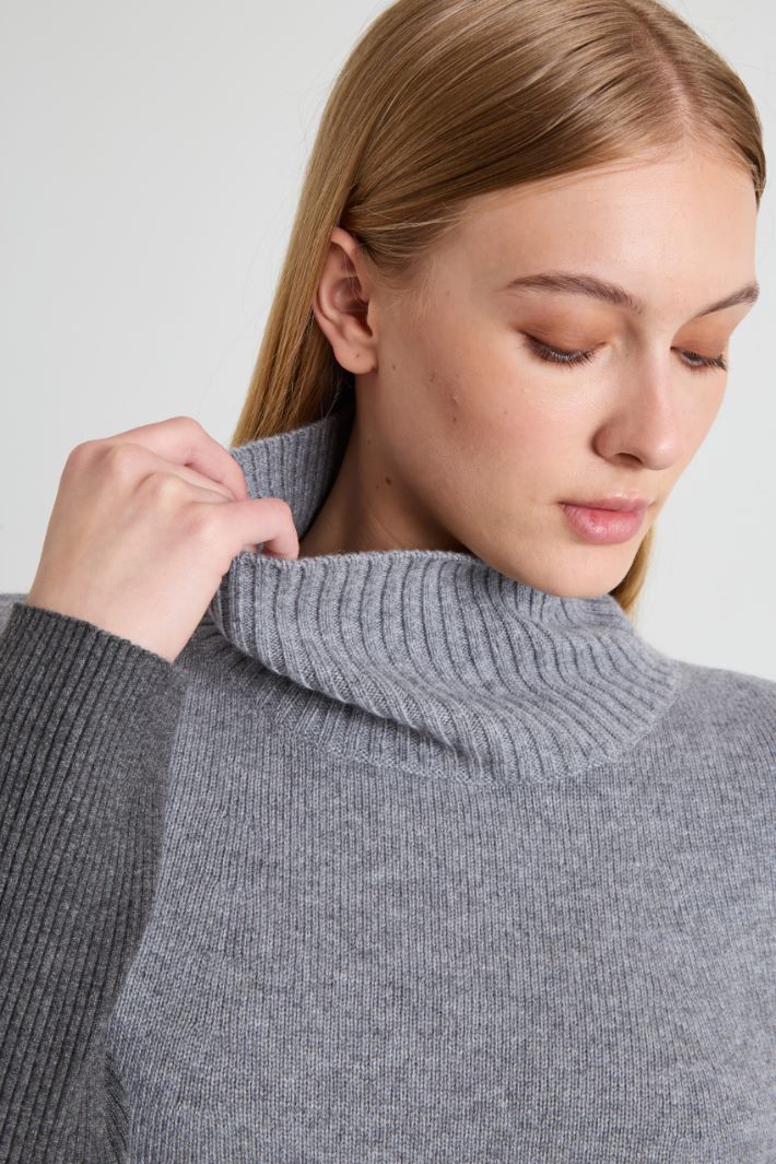 Poncho in puro cashmere