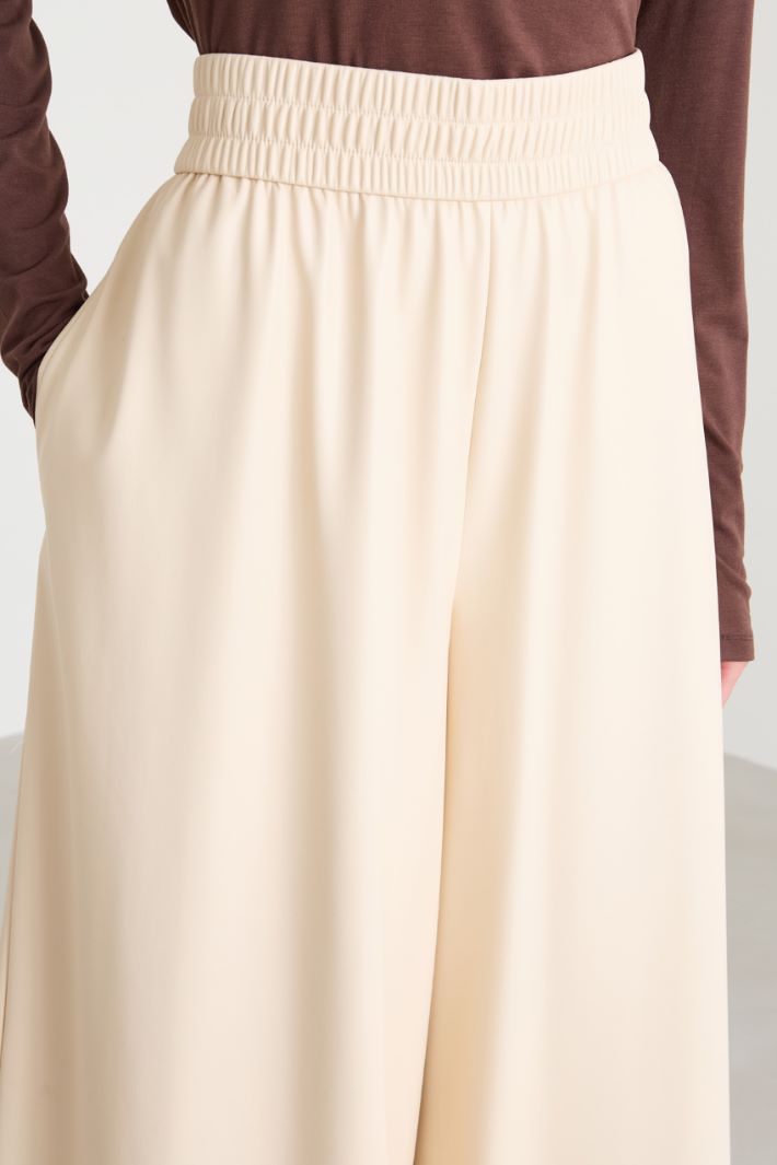 Pantaloni morbidi in similpelle Intrend - 4