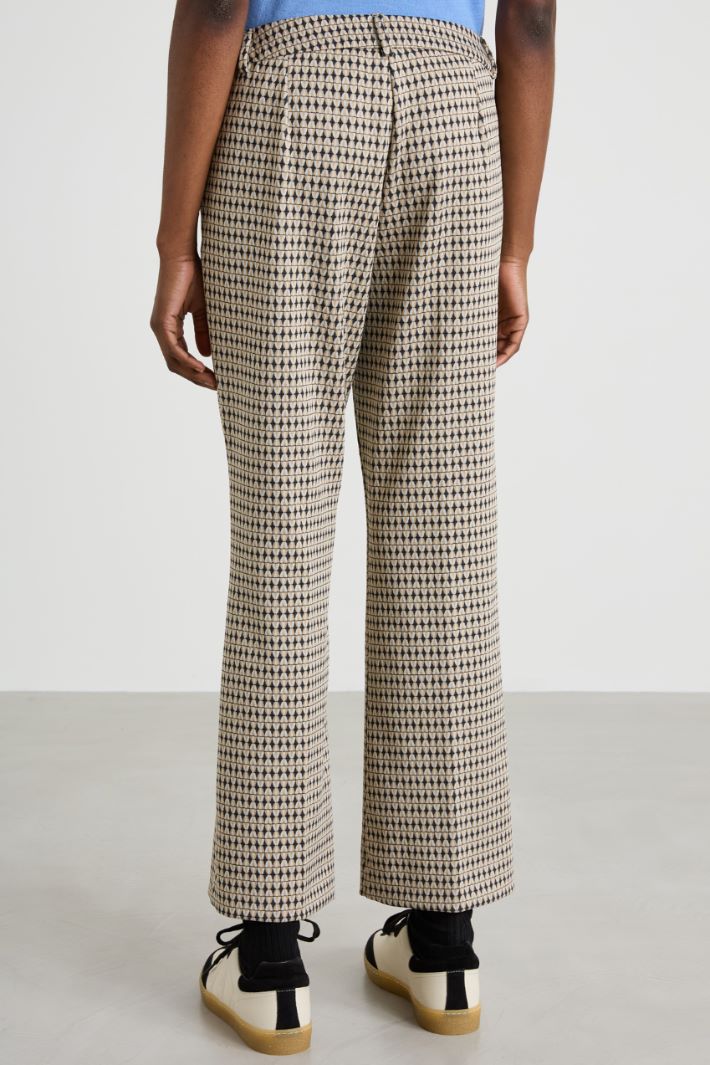Pantaloni in jersey jacquard Intrend - 3