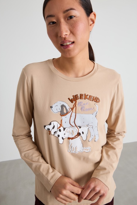 T-shirt con stampa e ricami