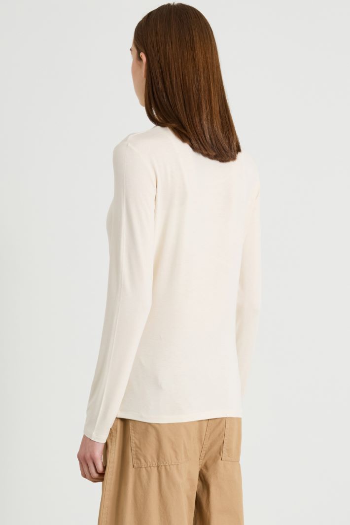 T-shirt in jersey di viscosa Intrend - 2