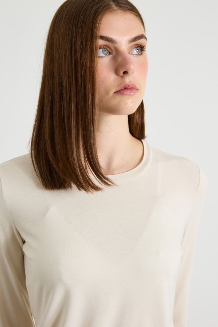 T-shirt in jersey di viscosa Intrend - 4