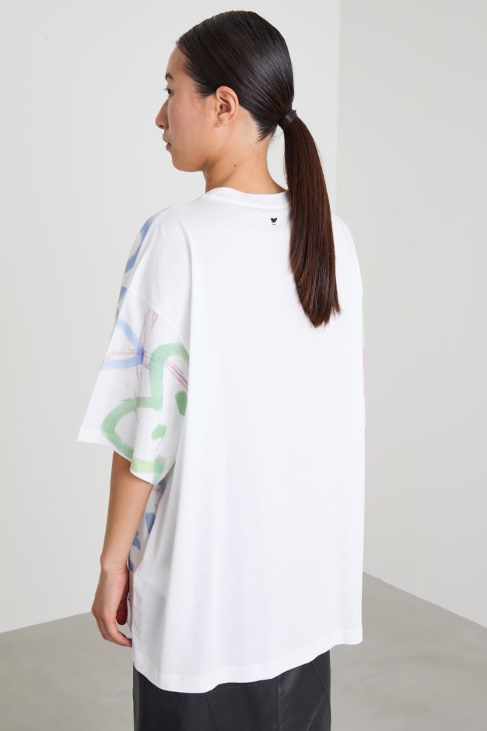 Camiseta oversize con estampado Intrend - 2