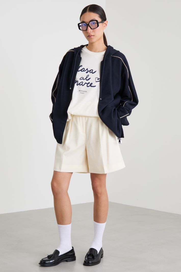 Camiseta oversize con estampado Intrend - 3