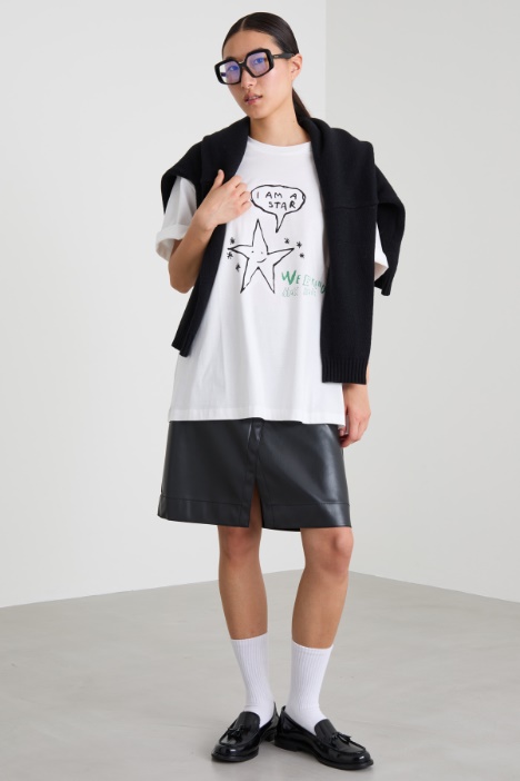 Camiseta oversize con estampado Intrend
