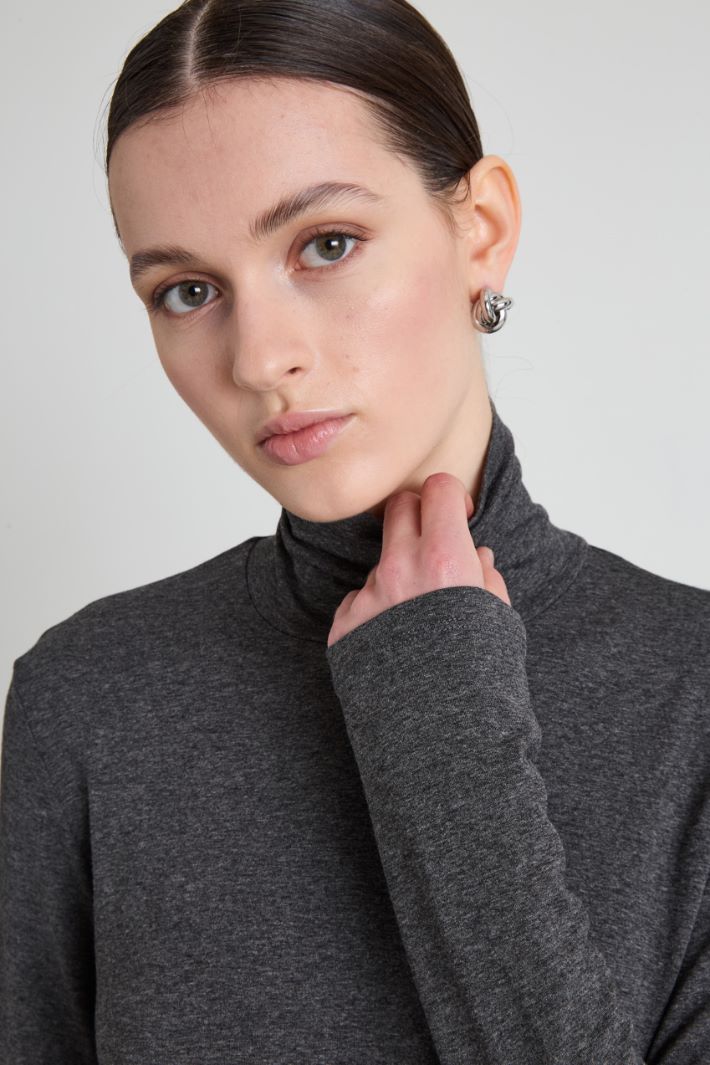 Viscose jersey turtleneck Intrend - 4