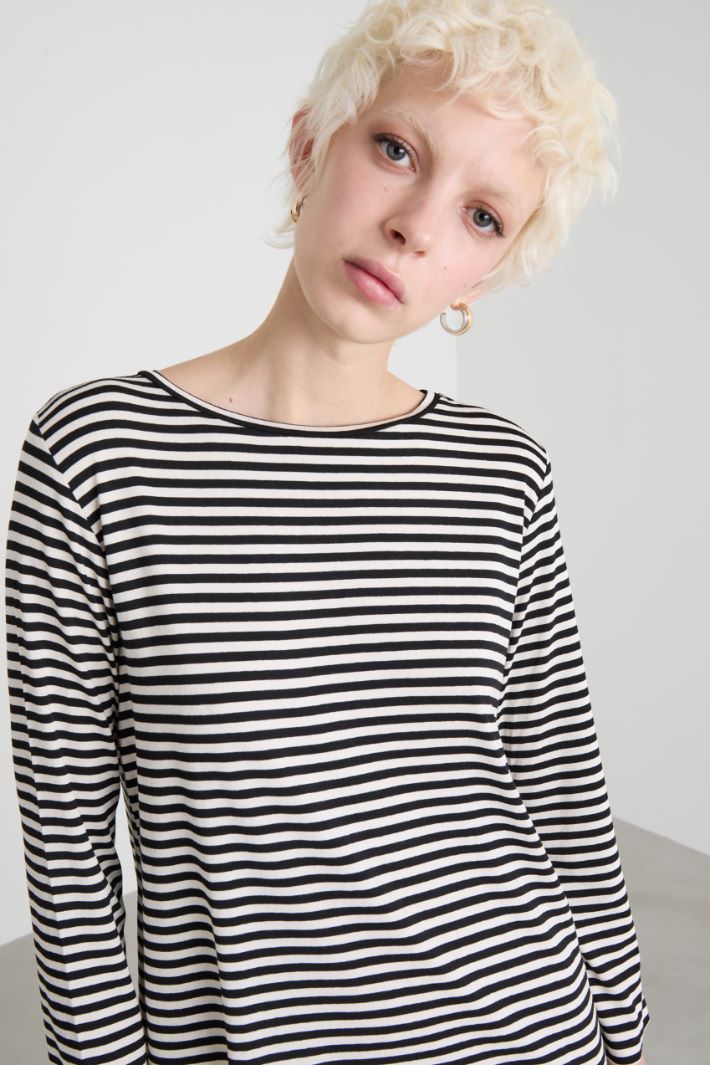 T-shirt in jersey Intrend - 4
