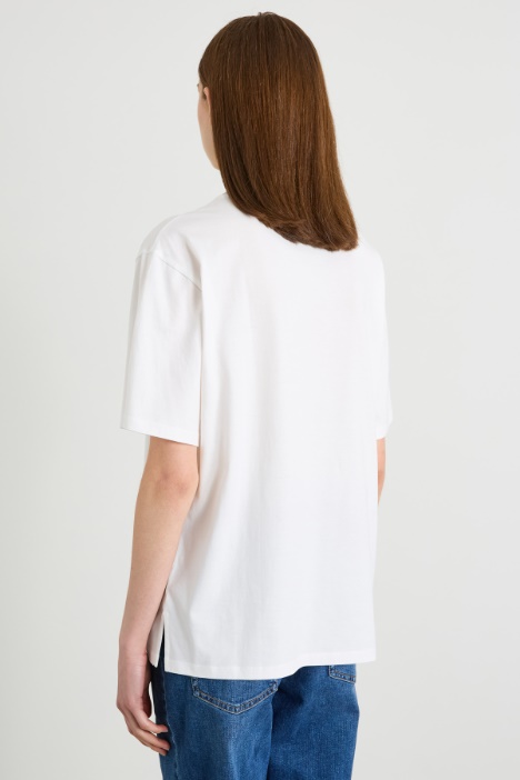 T-shirt in jersey con ricamo