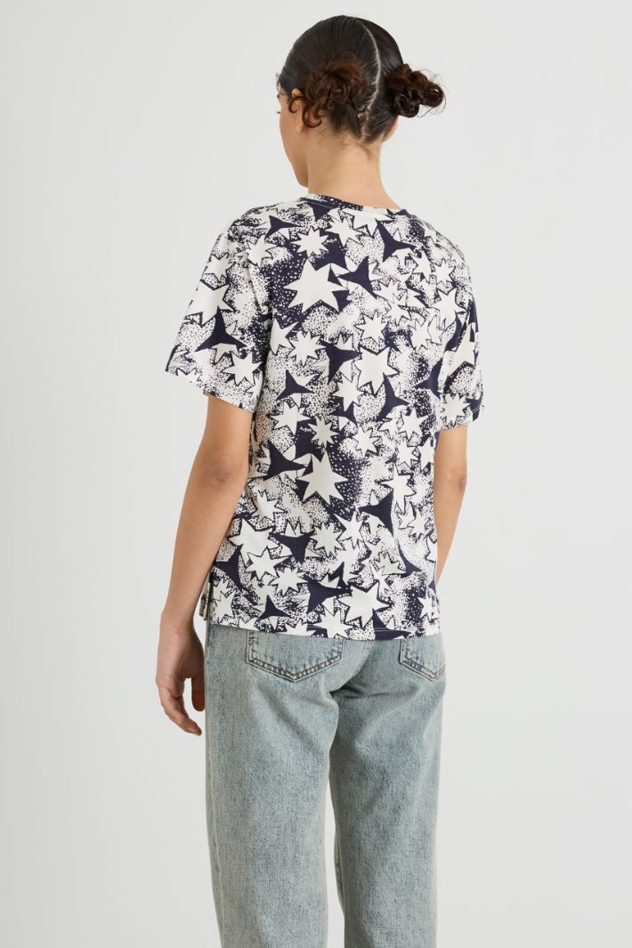 Camiseta con bordado Intrend - 2