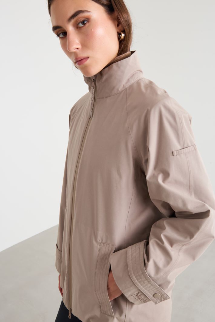 Water-resistant jacket Intrend - 4
