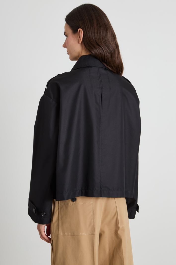 Short gabardine trench coat Intrend - 3