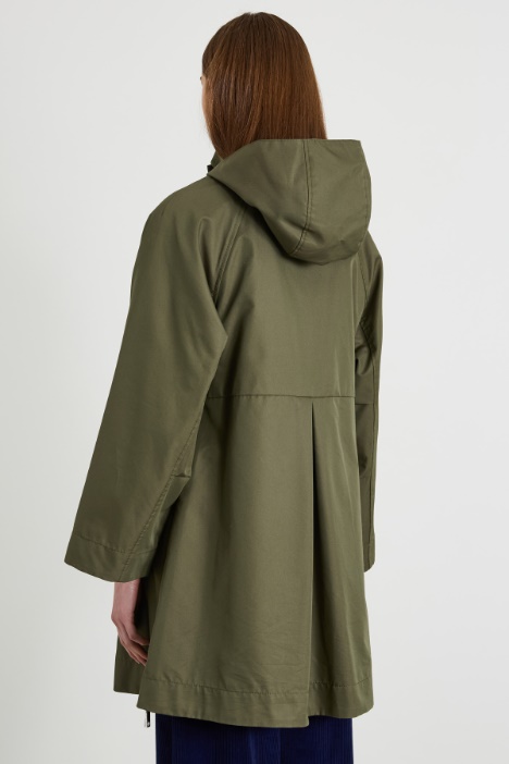 Parka de gabardina impermeable